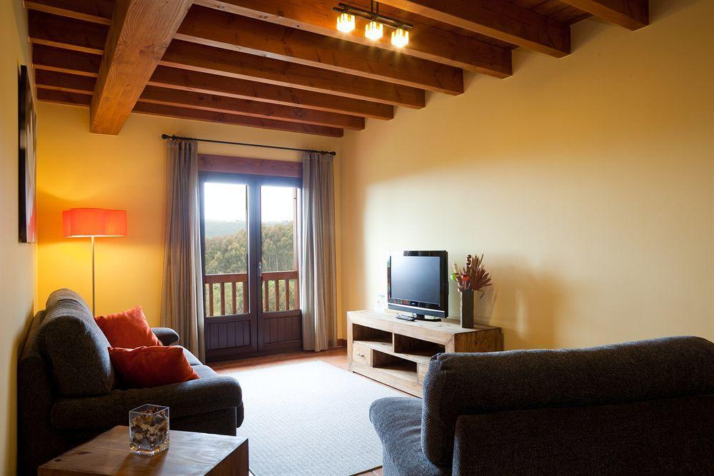 Hotel Txaraka Bermeo Exteriér fotografie