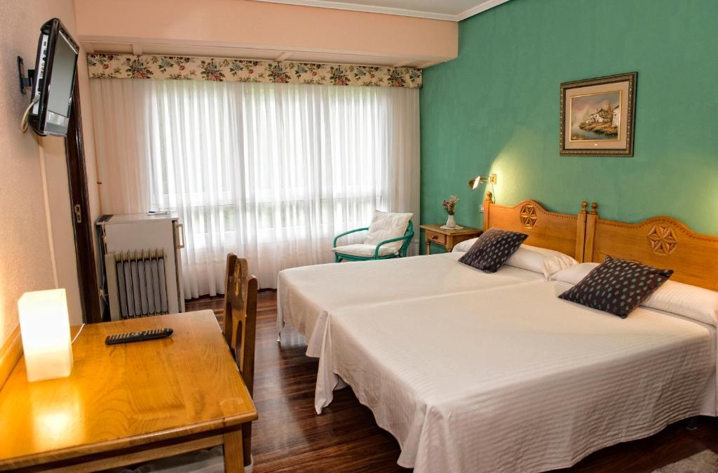 Hotel Txaraka Bermeo Exteriér fotografie